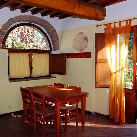 Fattoria Lischeto Κατάλυμα σε φάρμα *